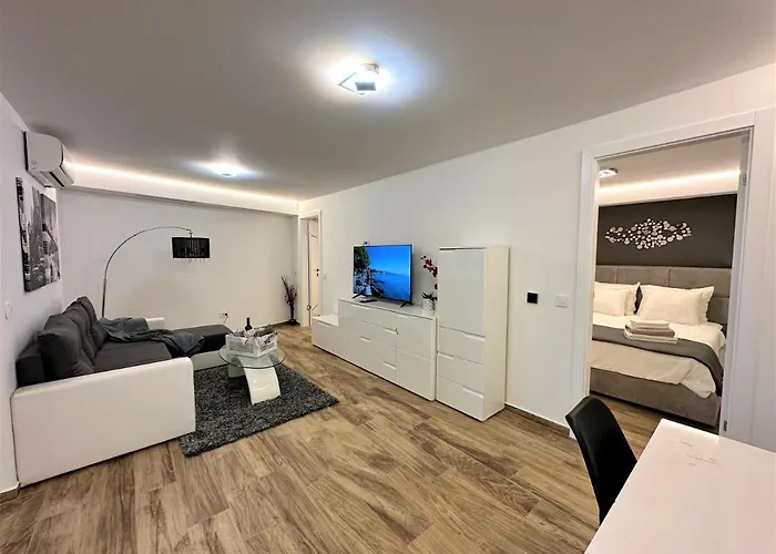 Hillside Volosko 아파트 *